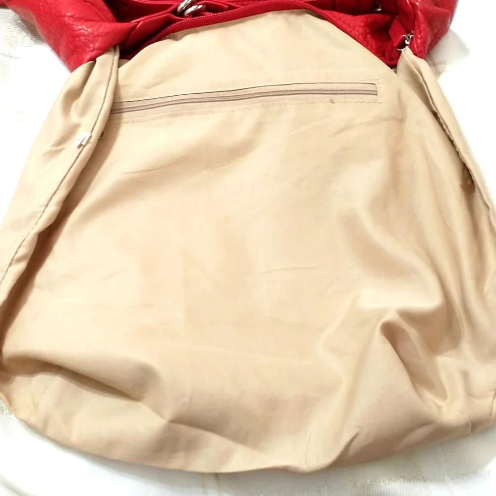 Ladies pretty red backpack or crossbody straps are very adjustable - Picture 7 of 8